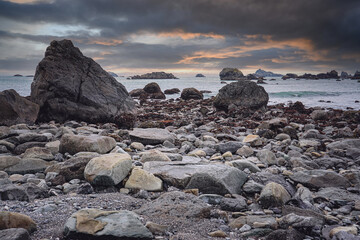 华硕笔记本数字键“0”打不出来怎么办？