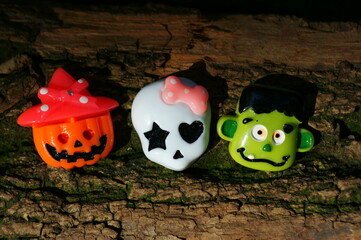 我用惠普笔记本玩问道F1F2F3F4哪个键都不能用怎么办？