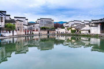 我用惠普笔记本玩问道F1F2F3F4哪个键都不能用怎么办？